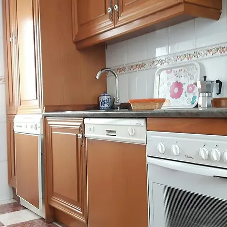 Acogedor Apartamento Wifi-parking דירה *